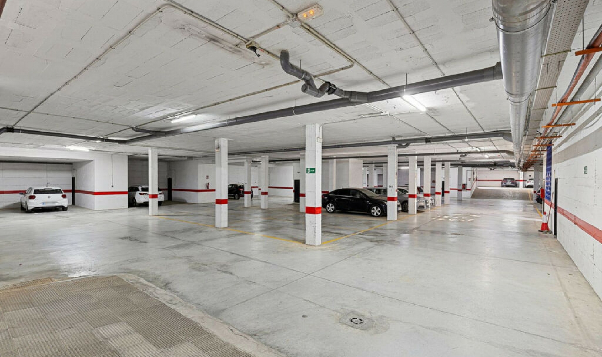 Resale - House -
San Pedro de Alcántara