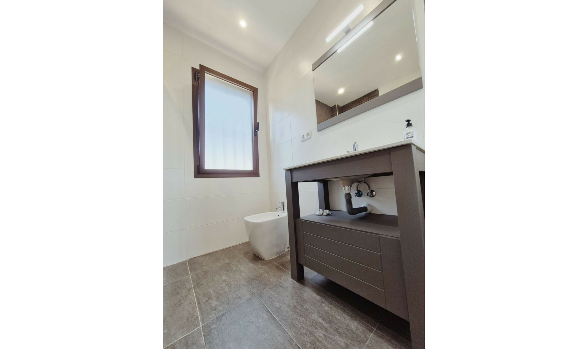 Resale - House -
San Pedro de Alcántara