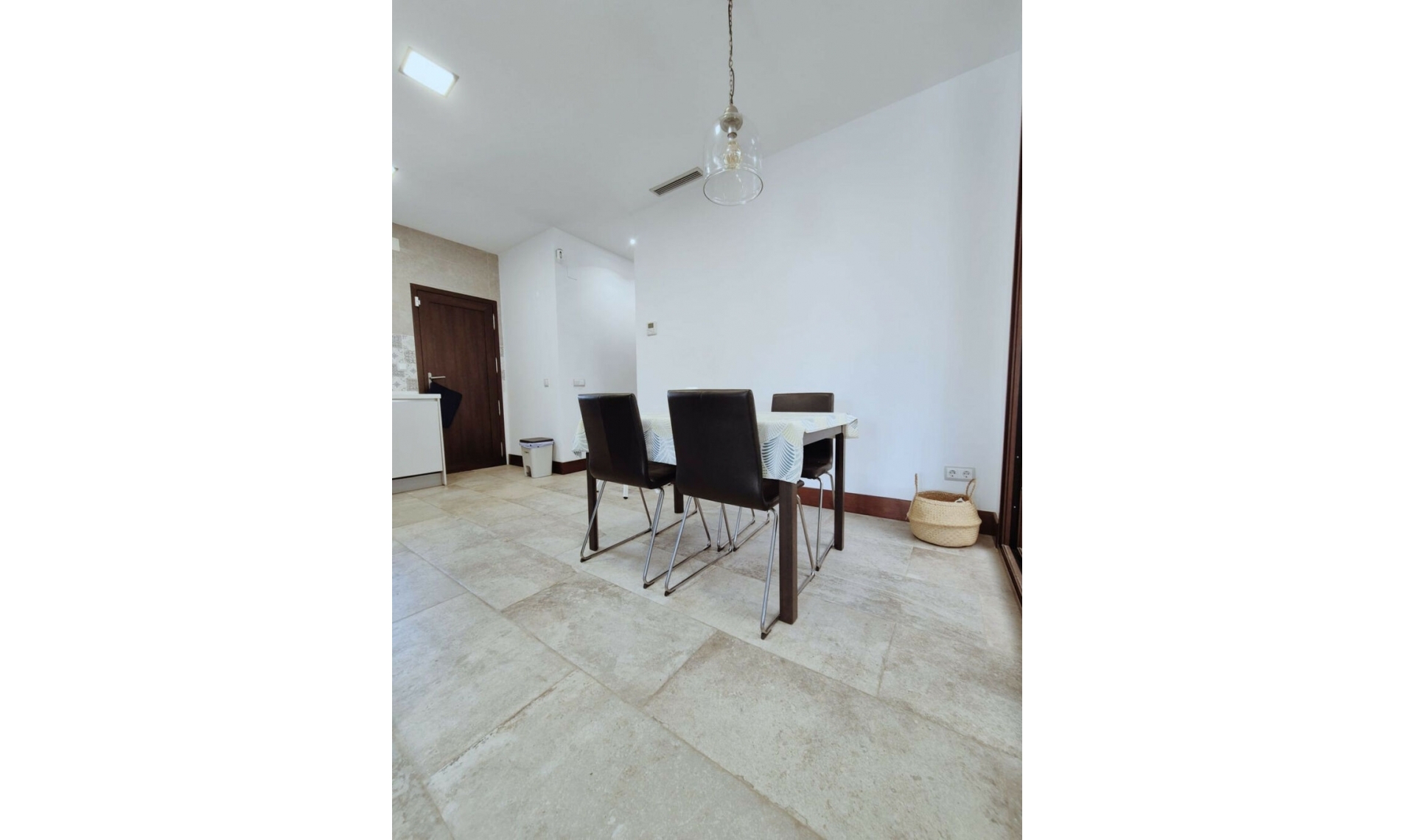 Resale - House -
San Pedro de Alcántara