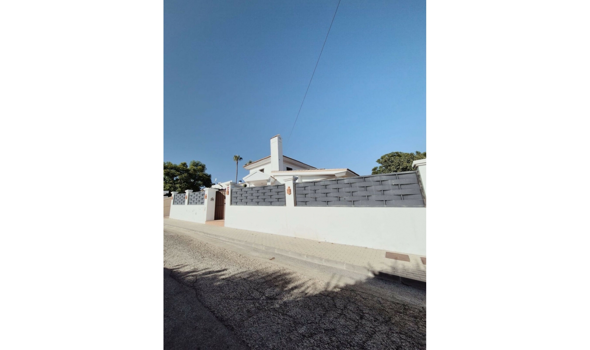 Resale - House -
San Pedro de Alcántara