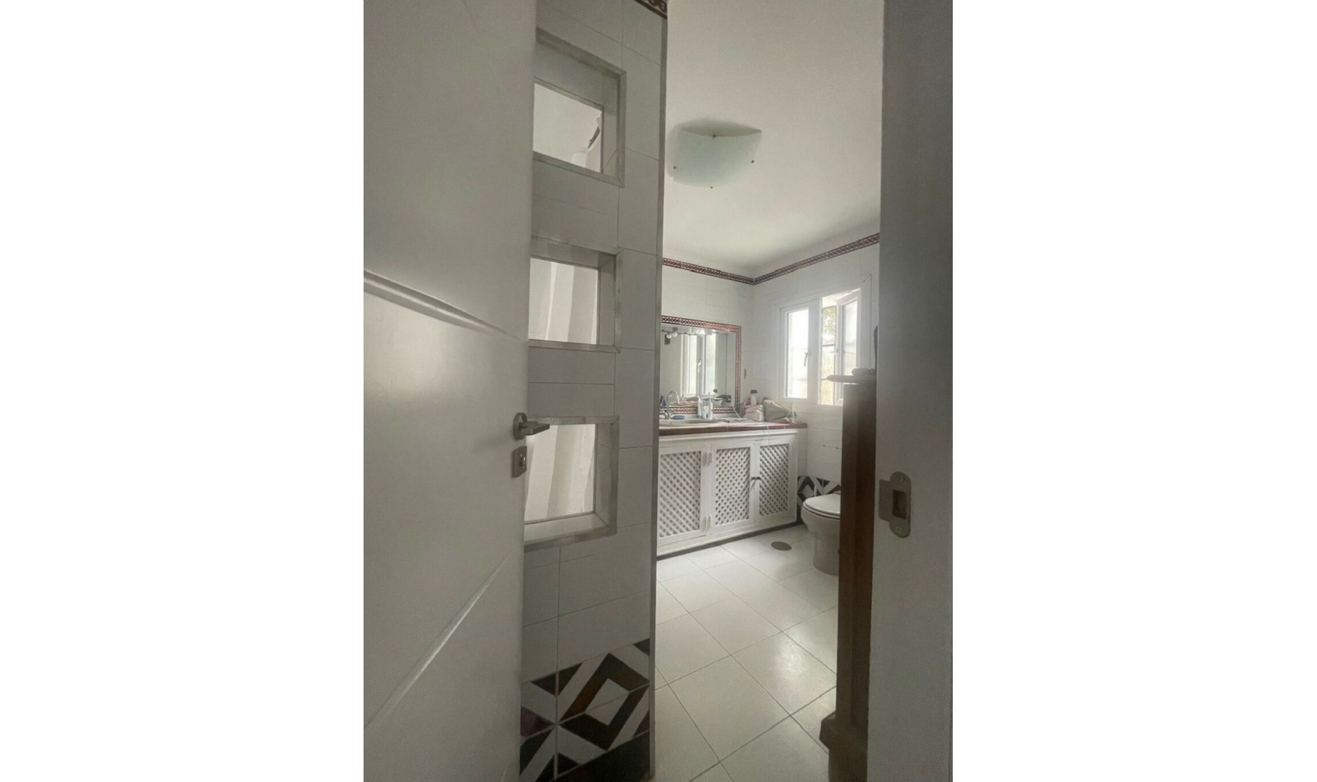 Resale - House -
San Pedro de Alcántara