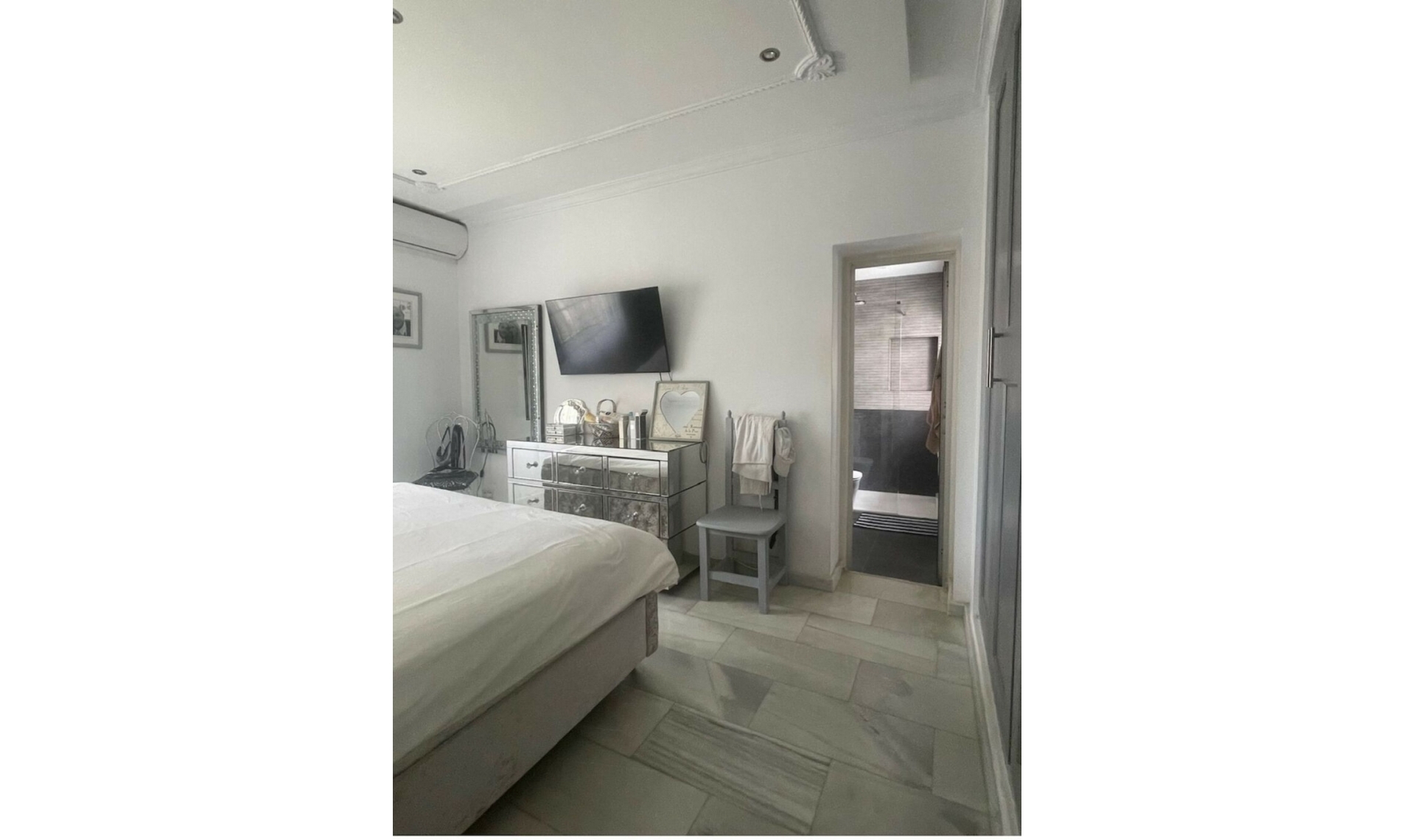 Resale - House -
San Pedro de Alcántara