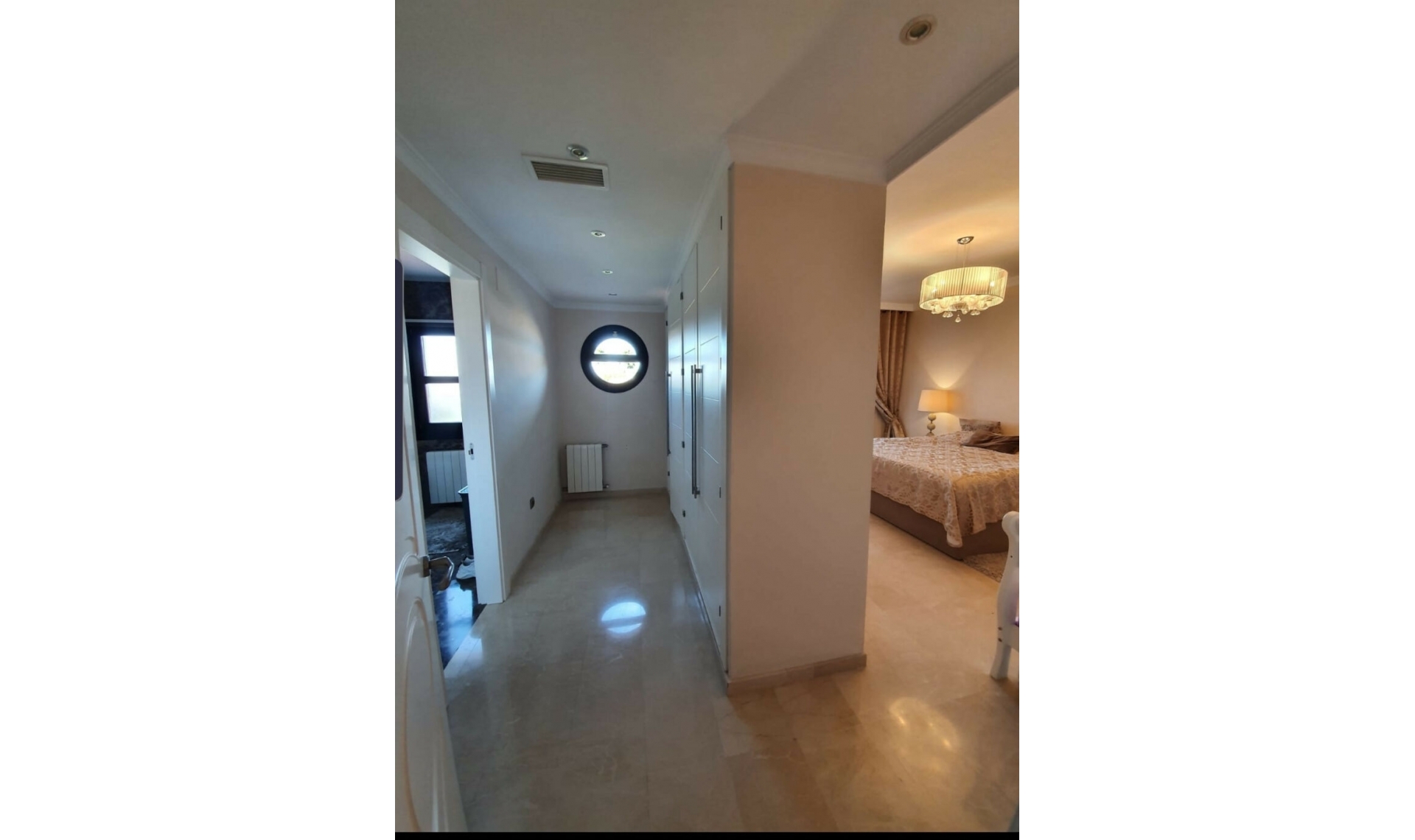 Resale - House -
San Pedro de Alcántara