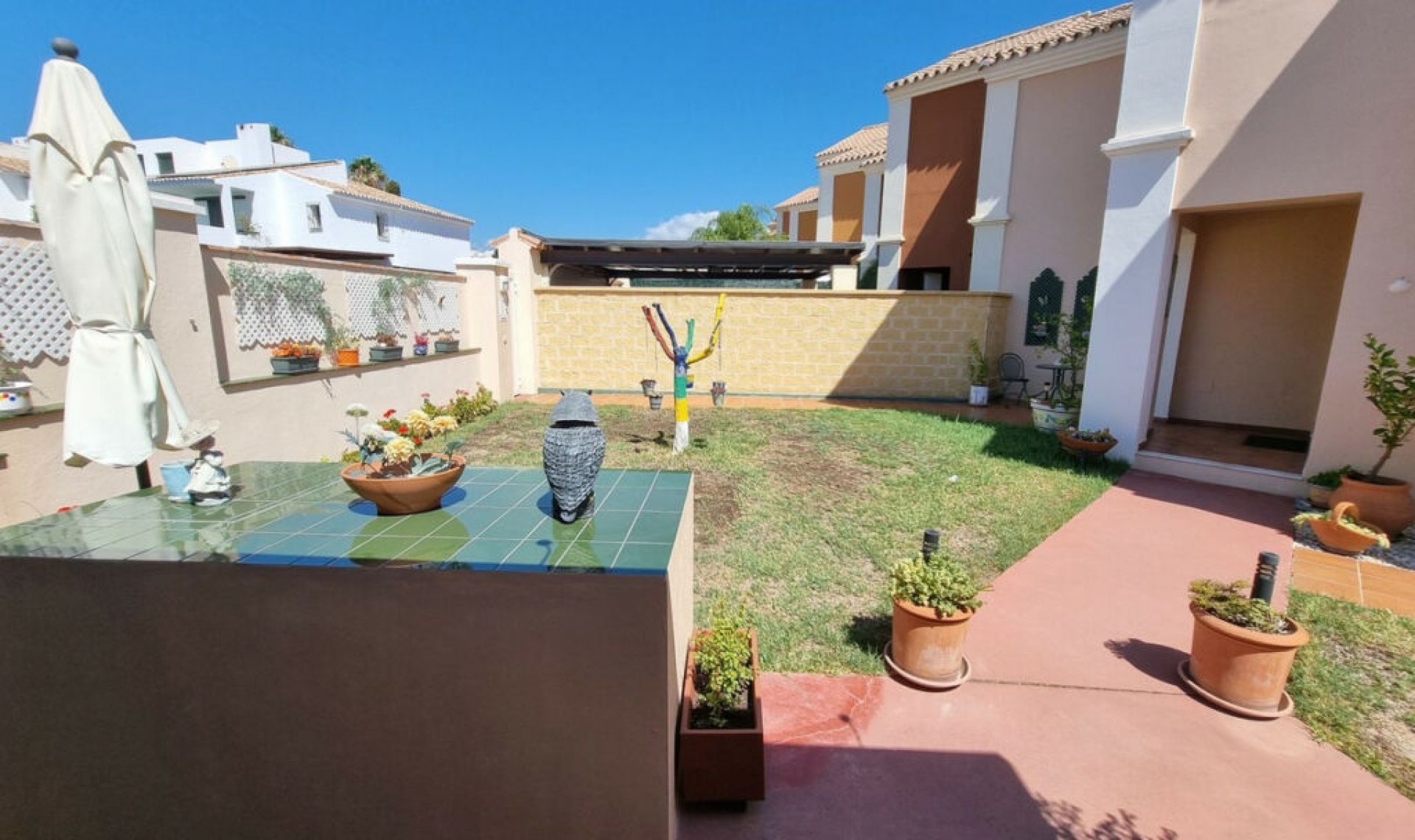 Resale - House -
San Pedro de Alcántara
