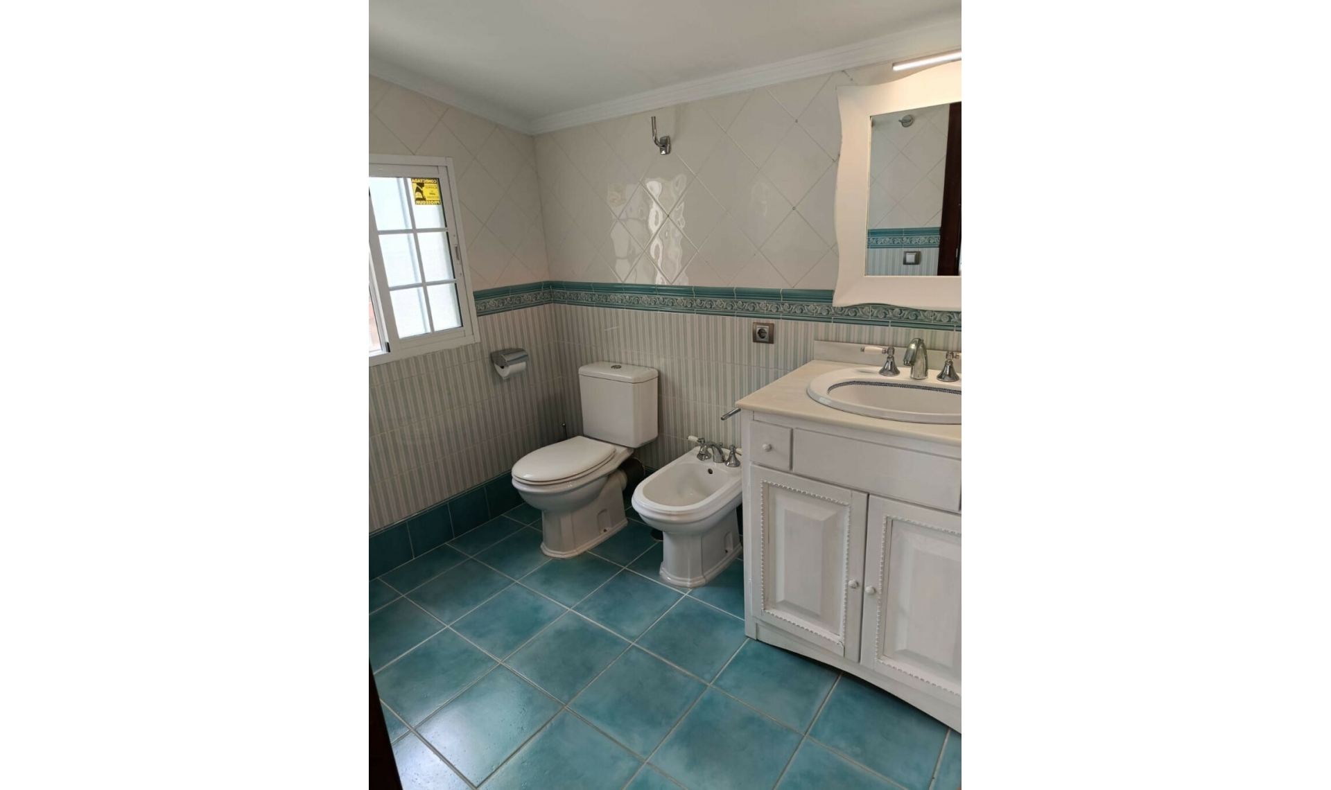 Resale - House -
San Pedro de Alcántara