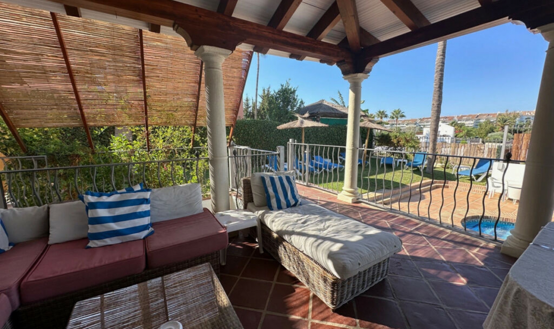 Resale - House -
San Pedro de Alcántara