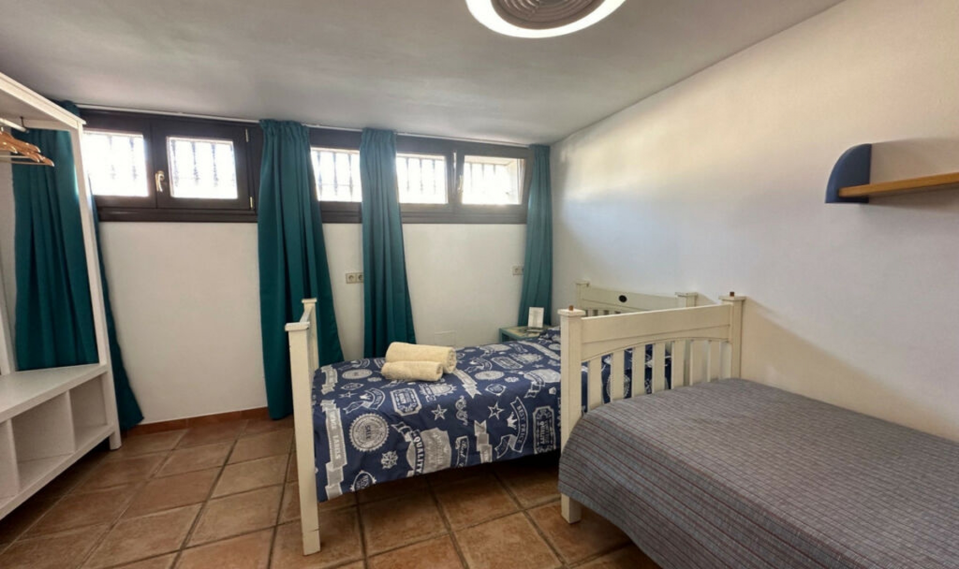 Resale - House -
San Pedro de Alcántara