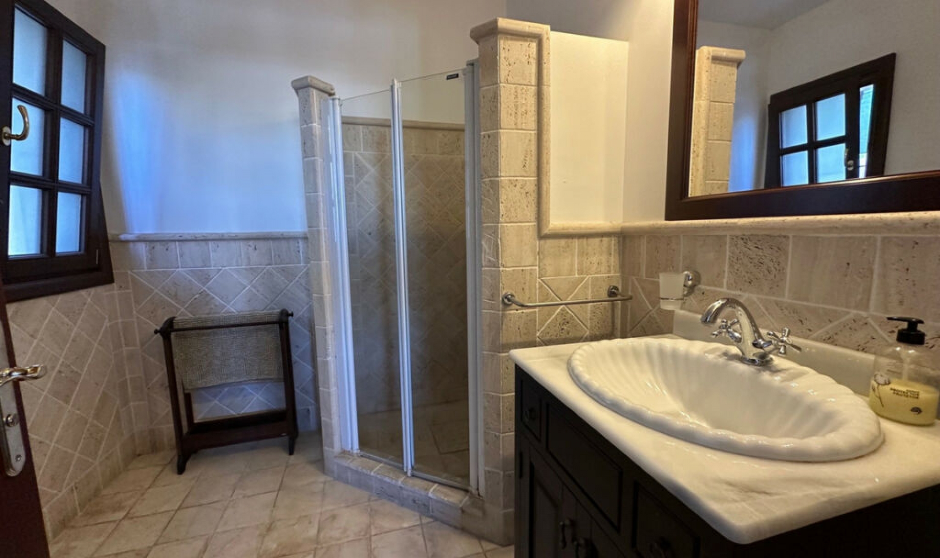 Resale - House -
San Pedro de Alcántara