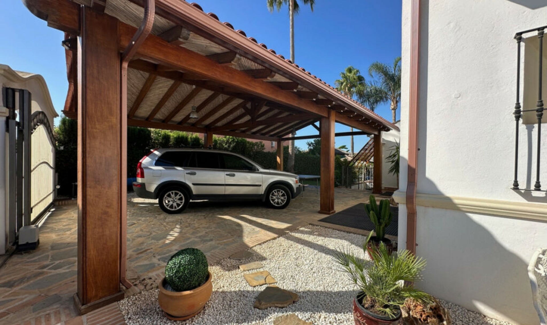 Resale - House -
San Pedro de Alcántara