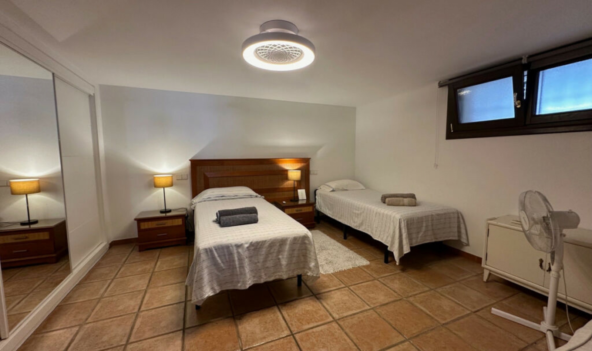 Resale - House -
San Pedro de Alcántara