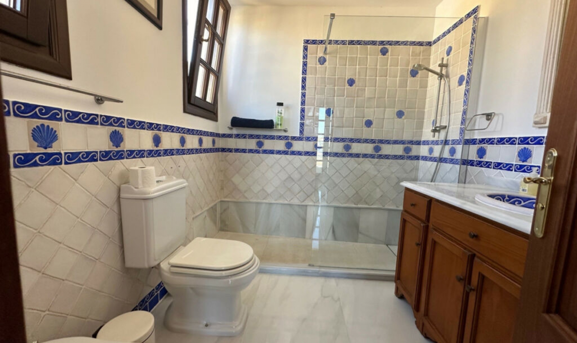 Resale - House -
San Pedro de Alcántara