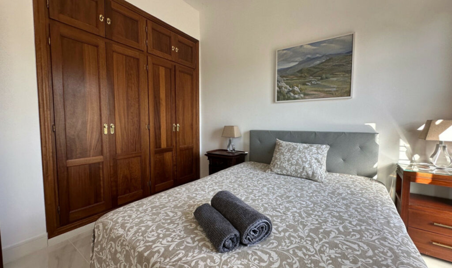 Resale - House -
San Pedro de Alcántara