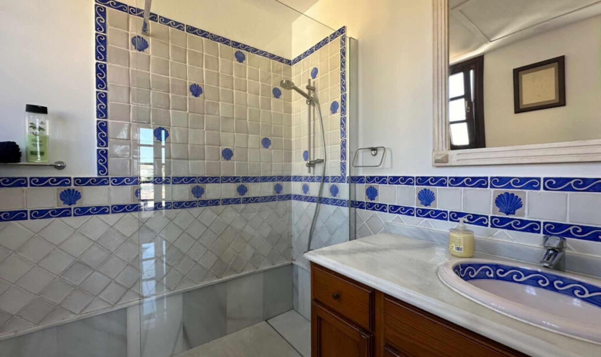 Resale - House -
San Pedro de Alcántara