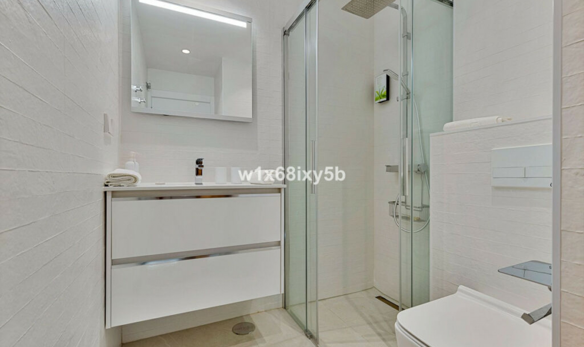 Resale - House -
San Pedro de Alcántara