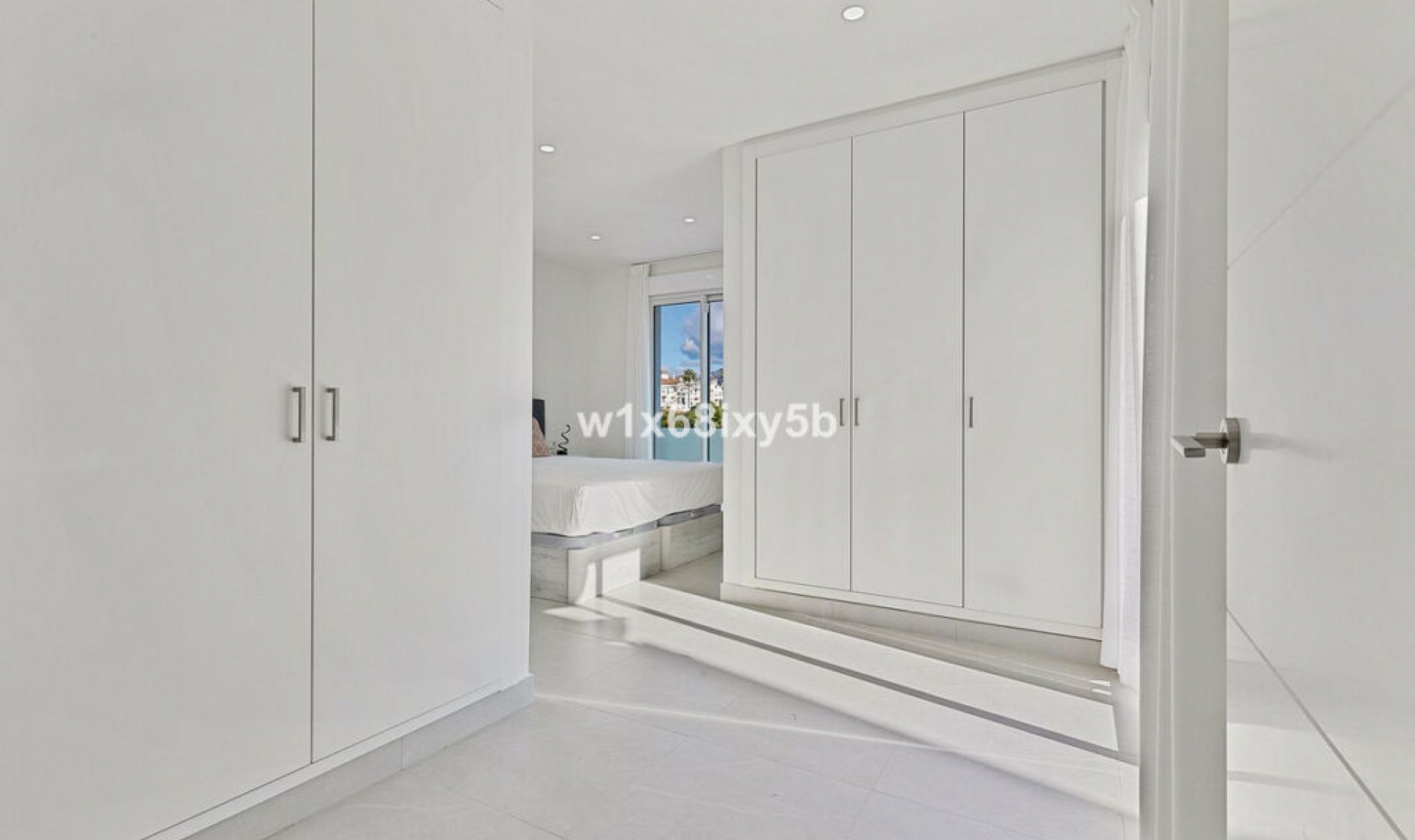 Resale - House -
San Pedro de Alcántara