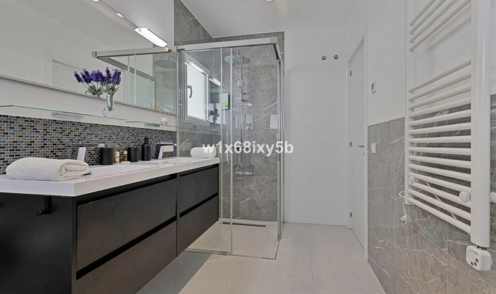 Resale - House -
San Pedro de Alcántara