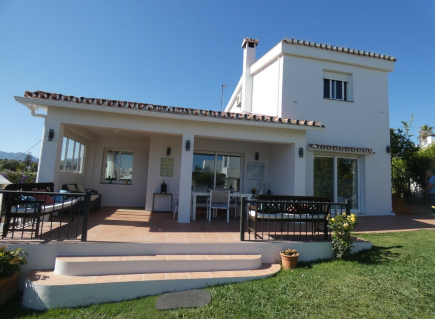 Resale - House -
San Pedro de Alcántara