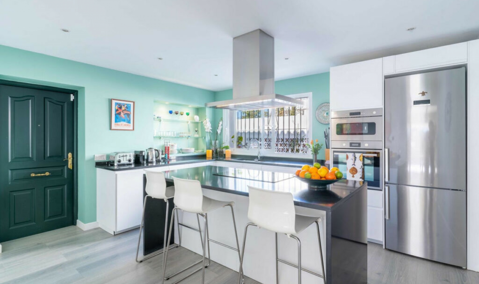 Resale - House -
San Pedro de Alcántara