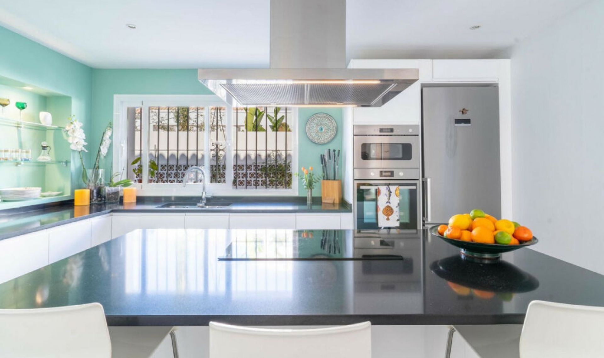 Resale - House -
San Pedro de Alcántara