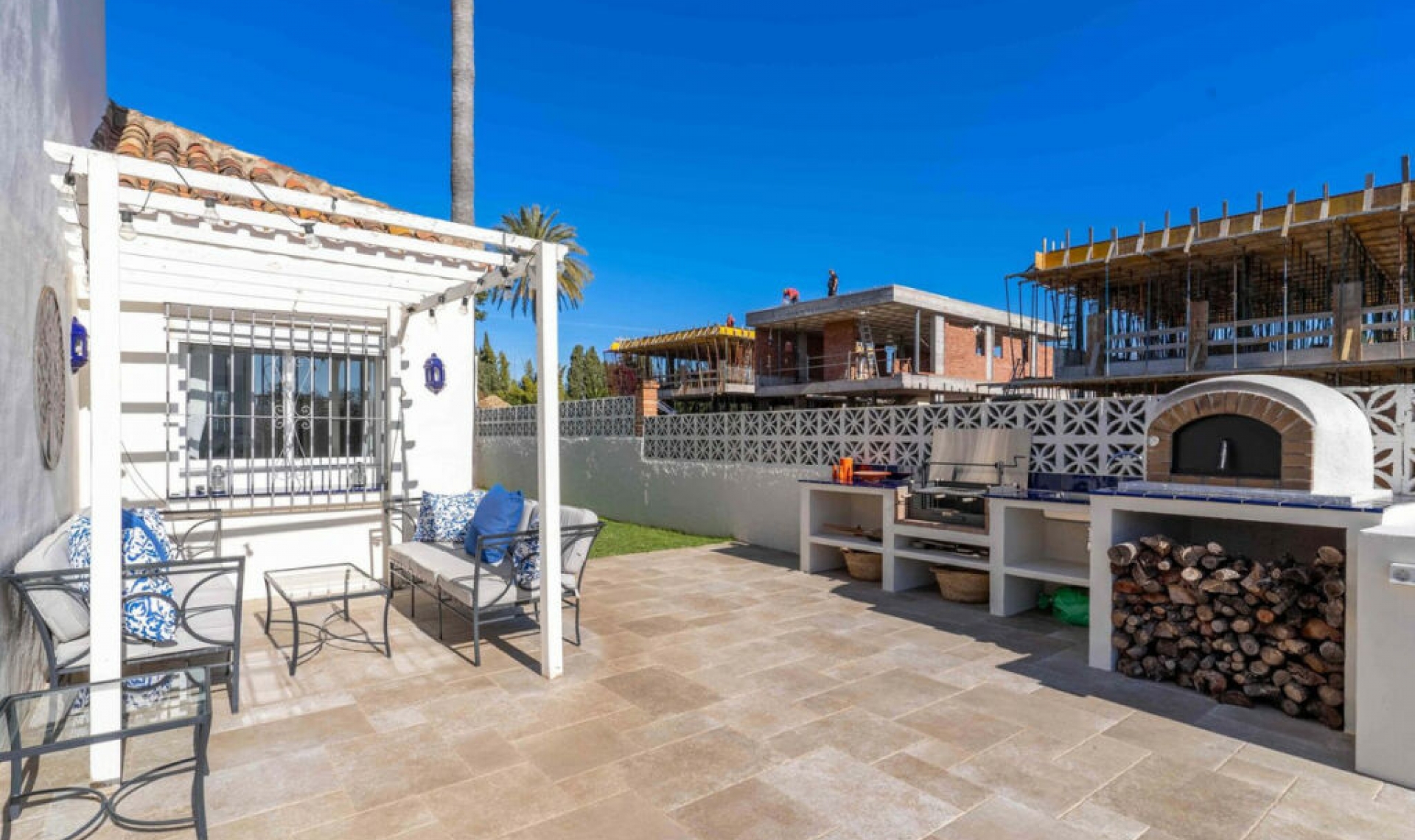 Resale - House -
San Pedro de Alcántara