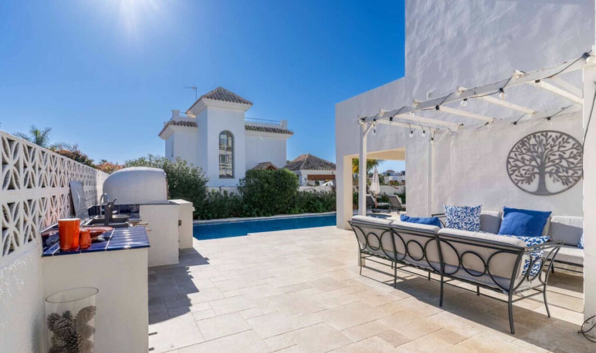 Resale - House -
San Pedro de Alcántara