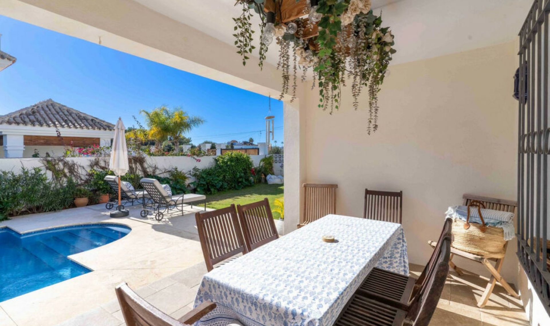 Resale - House -
San Pedro de Alcántara
