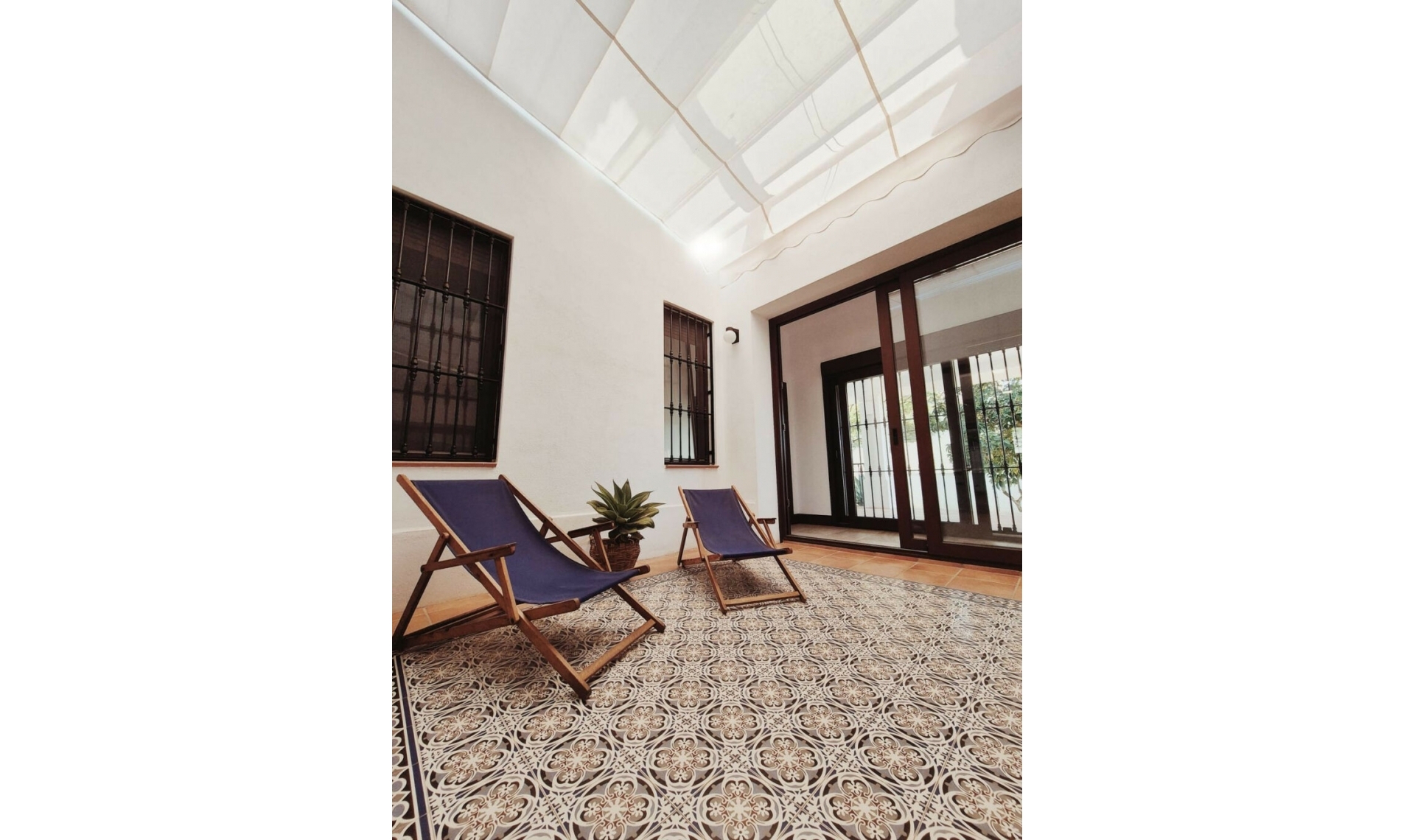 Resale - House -
San Pedro de Alcántara