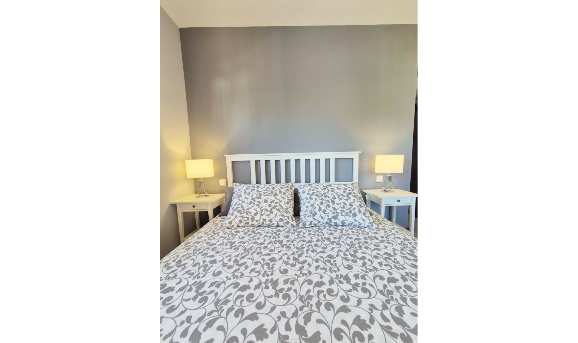 Resale - House -
San Pedro de Alcántara