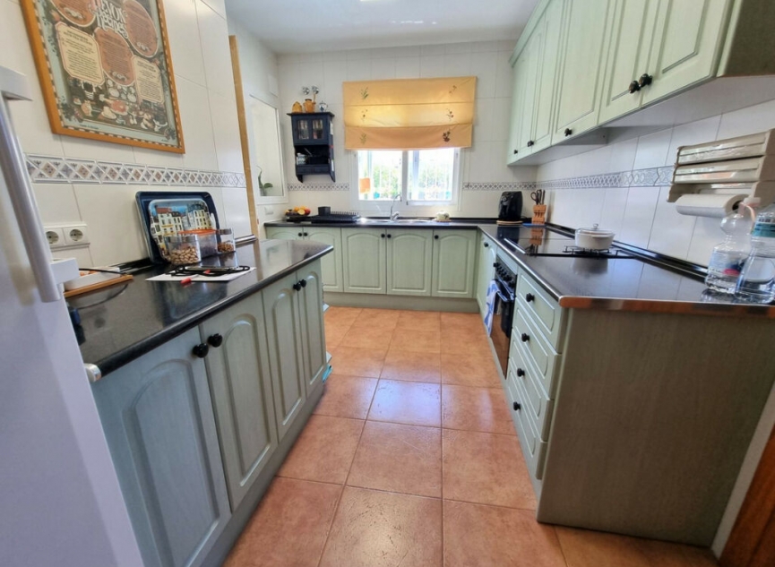 Resale - House -
San Pedro de Alcántara