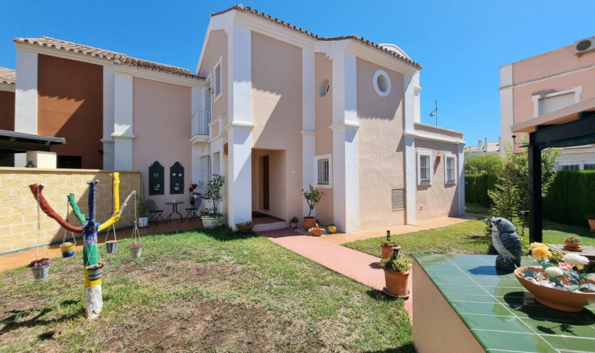 Resale - House -
San Pedro de Alcántara