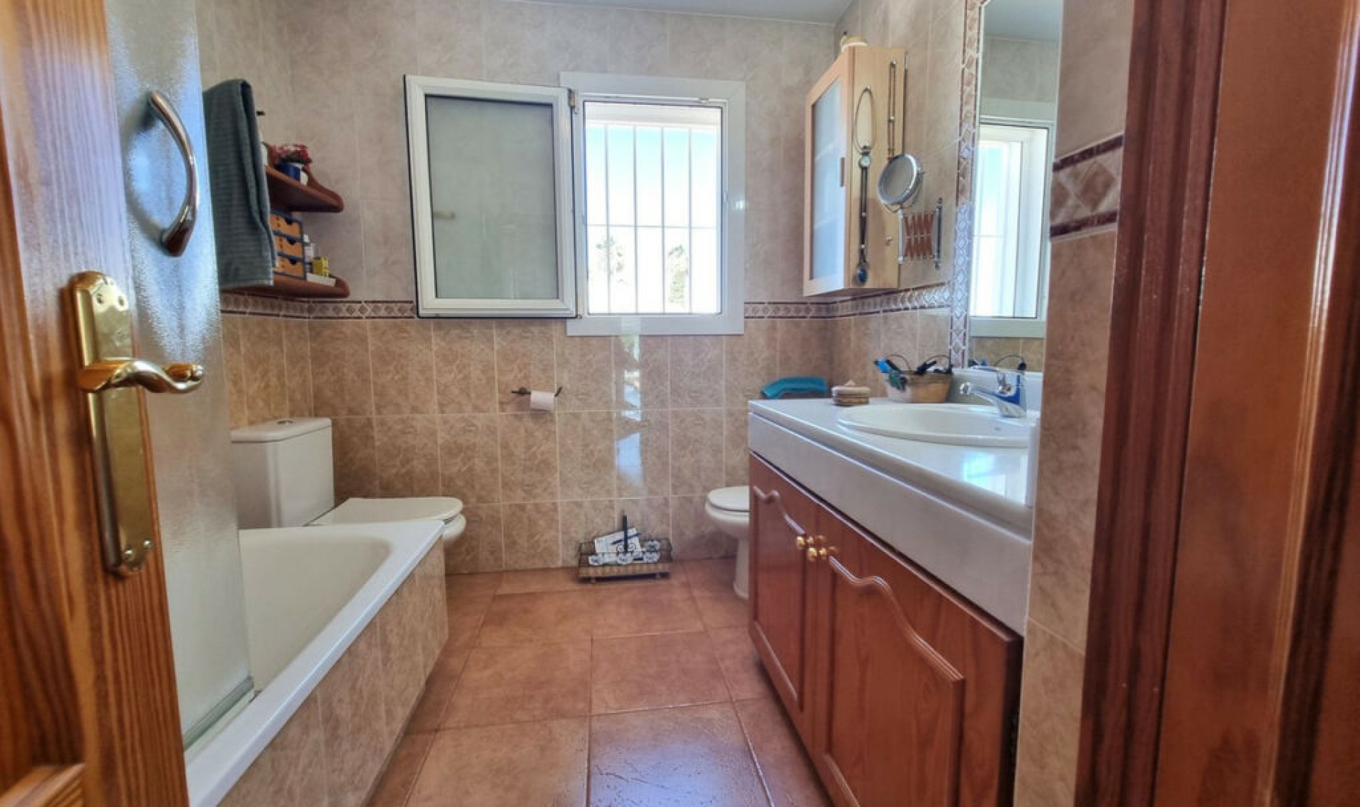 Resale - House -
San Pedro de Alcántara