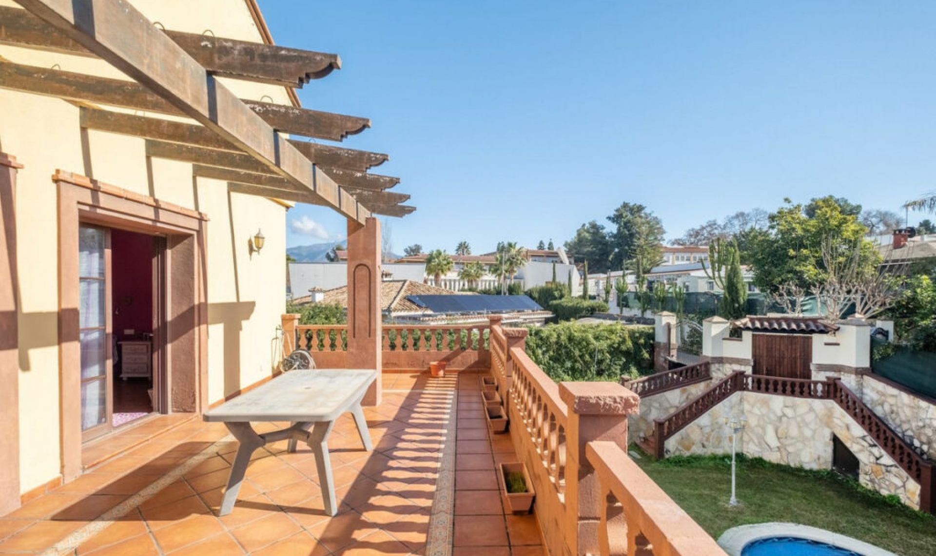 Resale - House -
San Pedro de Alcántara