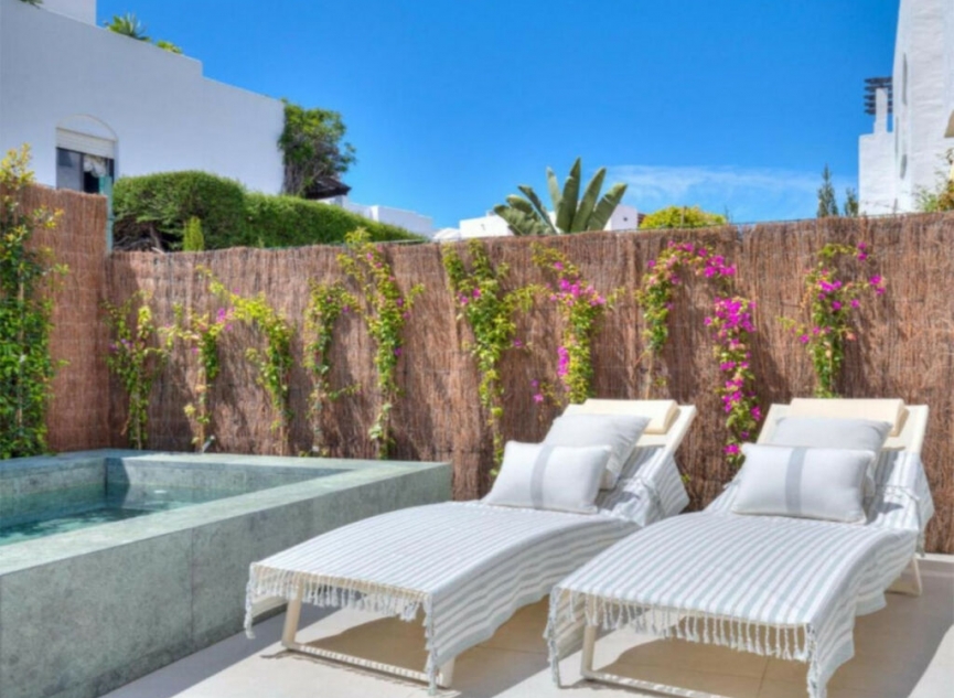 Resale - House -
San Pedro de Alcántara