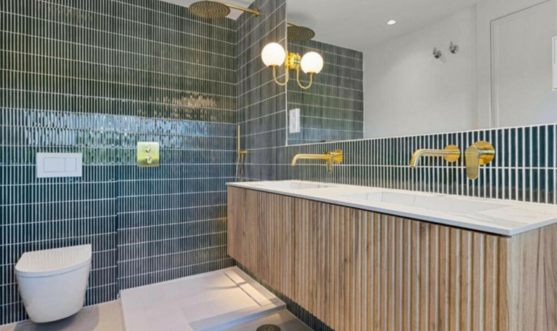 Resale - House -
San Pedro de Alcántara