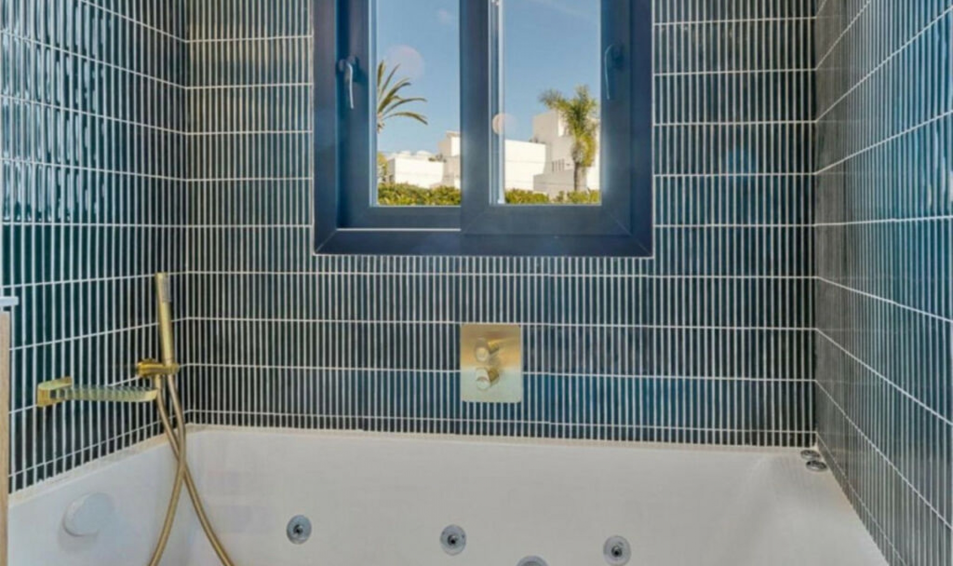 Resale - House -
San Pedro de Alcántara