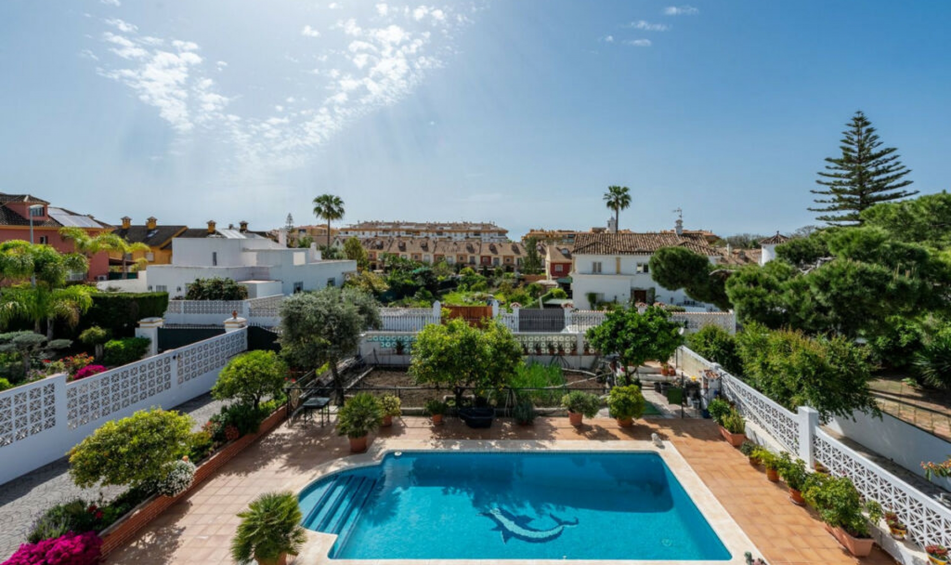 Resale - House -
San Pedro de Alcántara