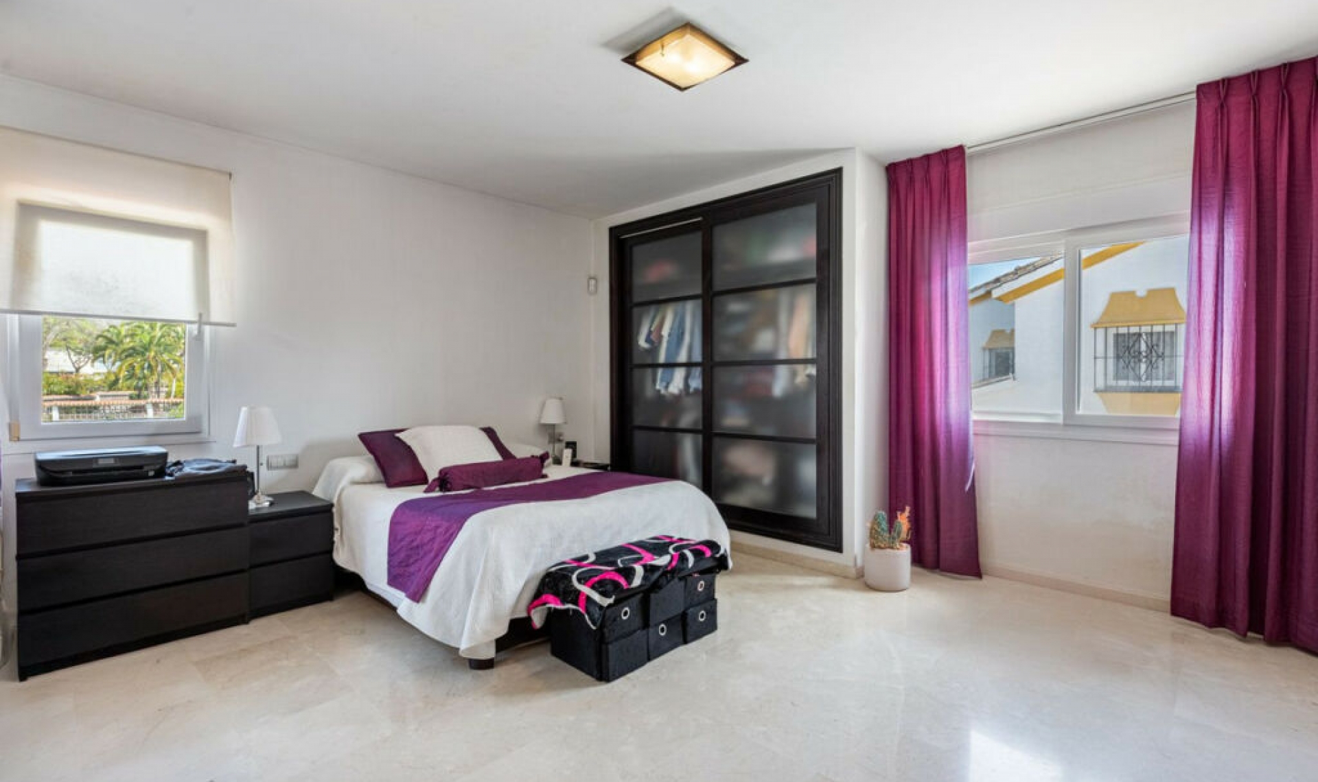 Resale - House -
San Pedro de Alcántara