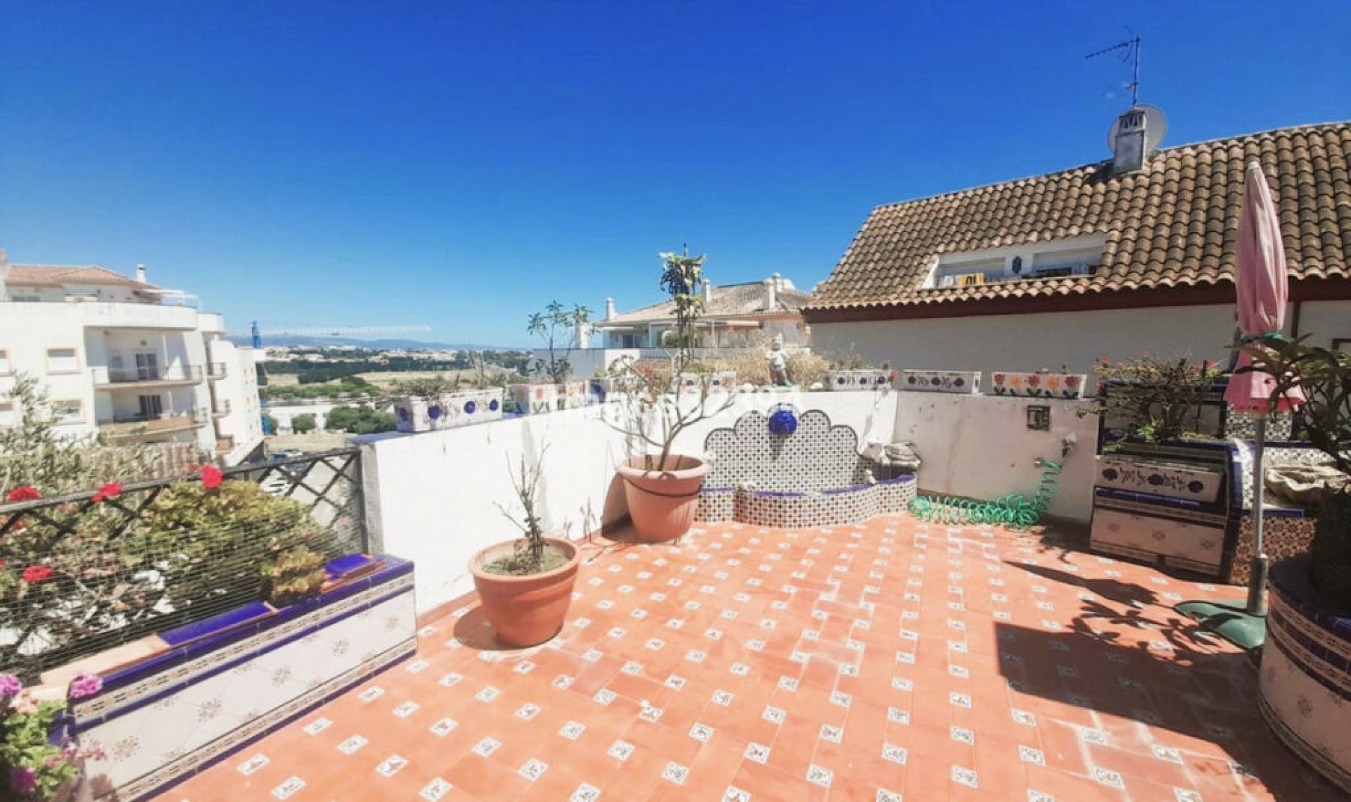 Resale - House -
San Pedro de Alcántara