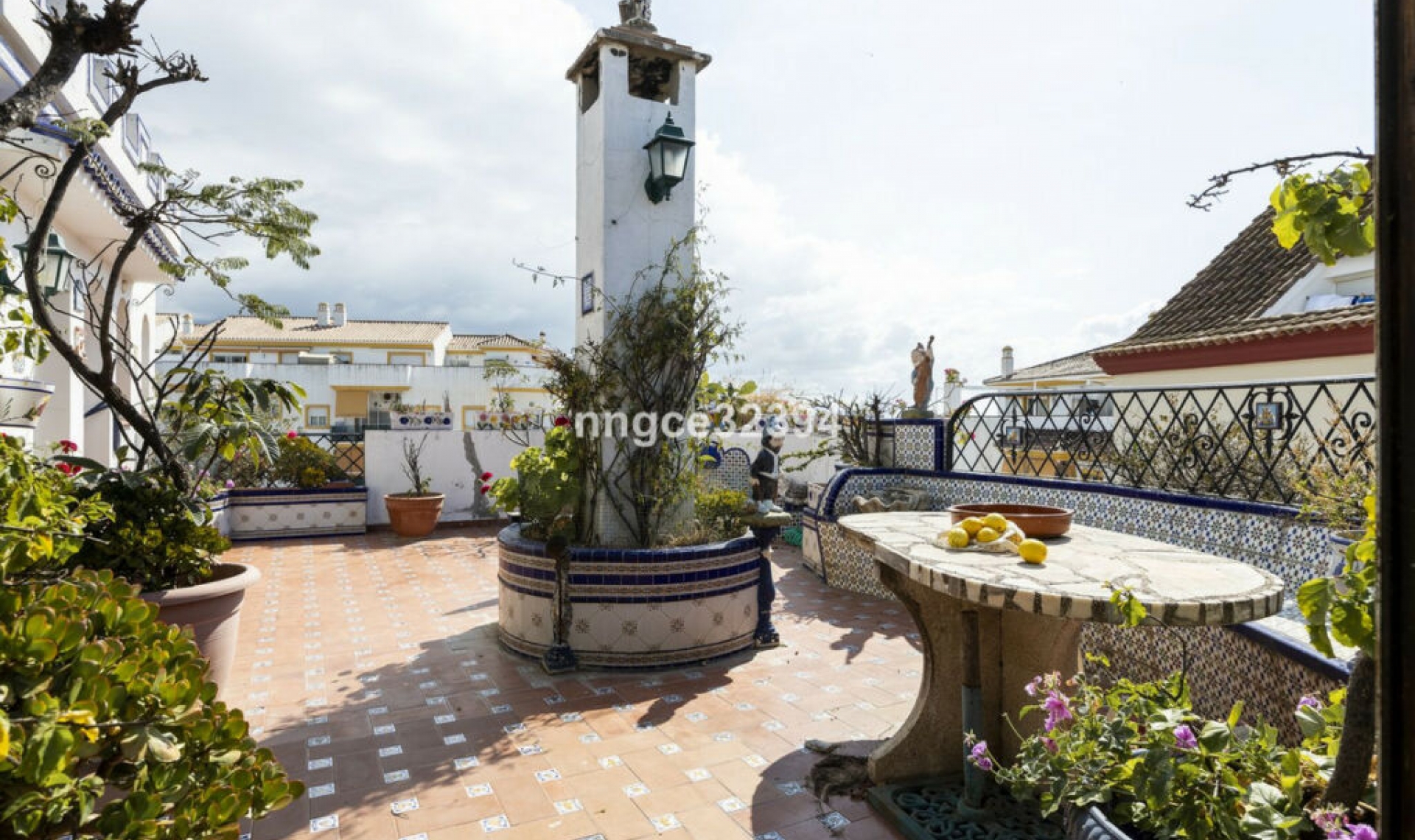 Resale - House -
San Pedro de Alcántara