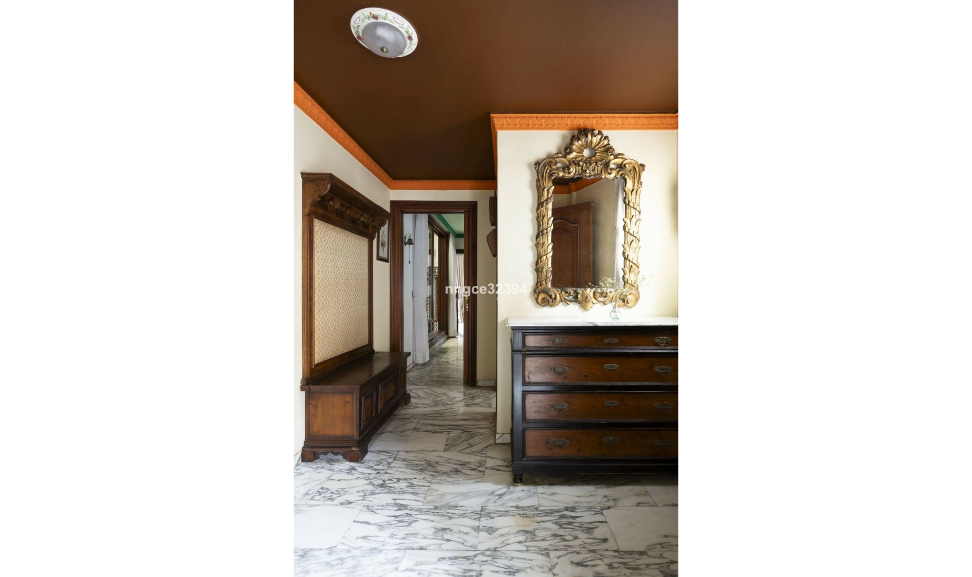 Resale - House -
San Pedro de Alcántara