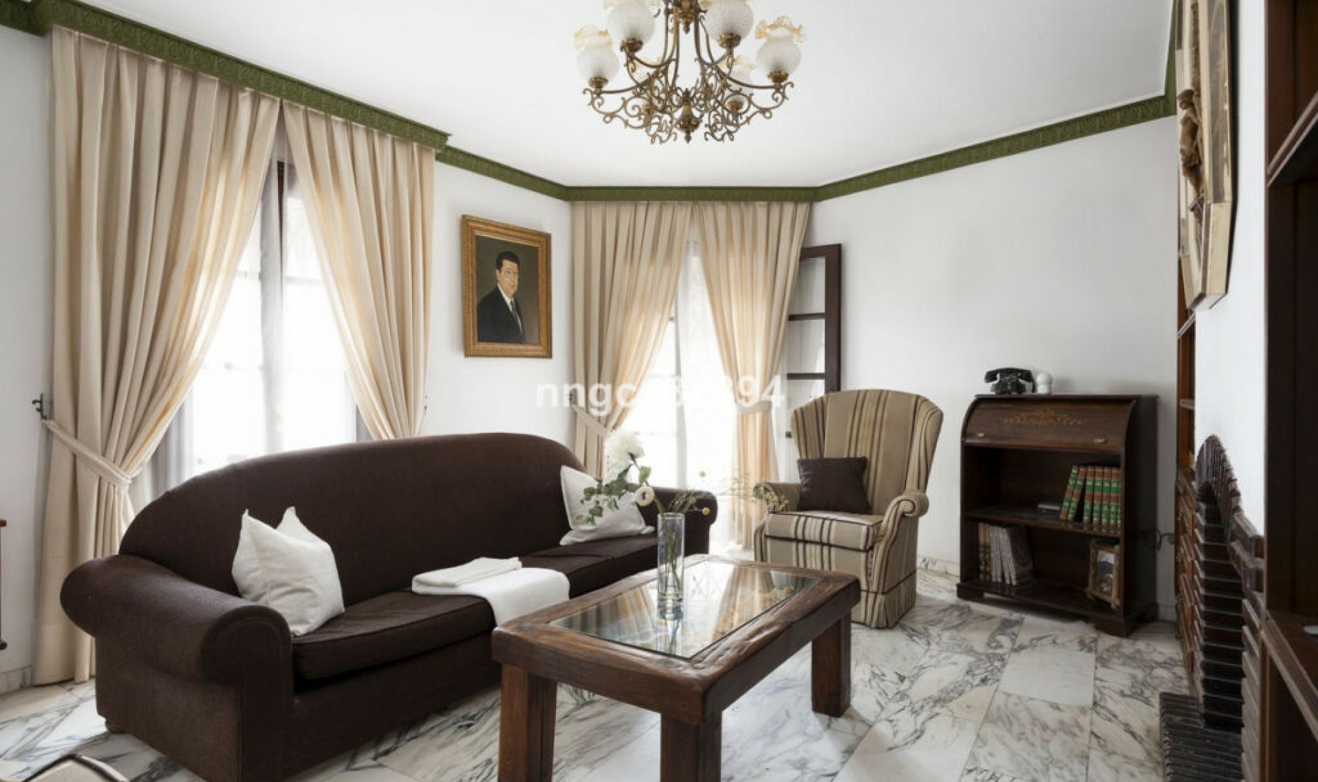 Resale - House -
San Pedro de Alcántara