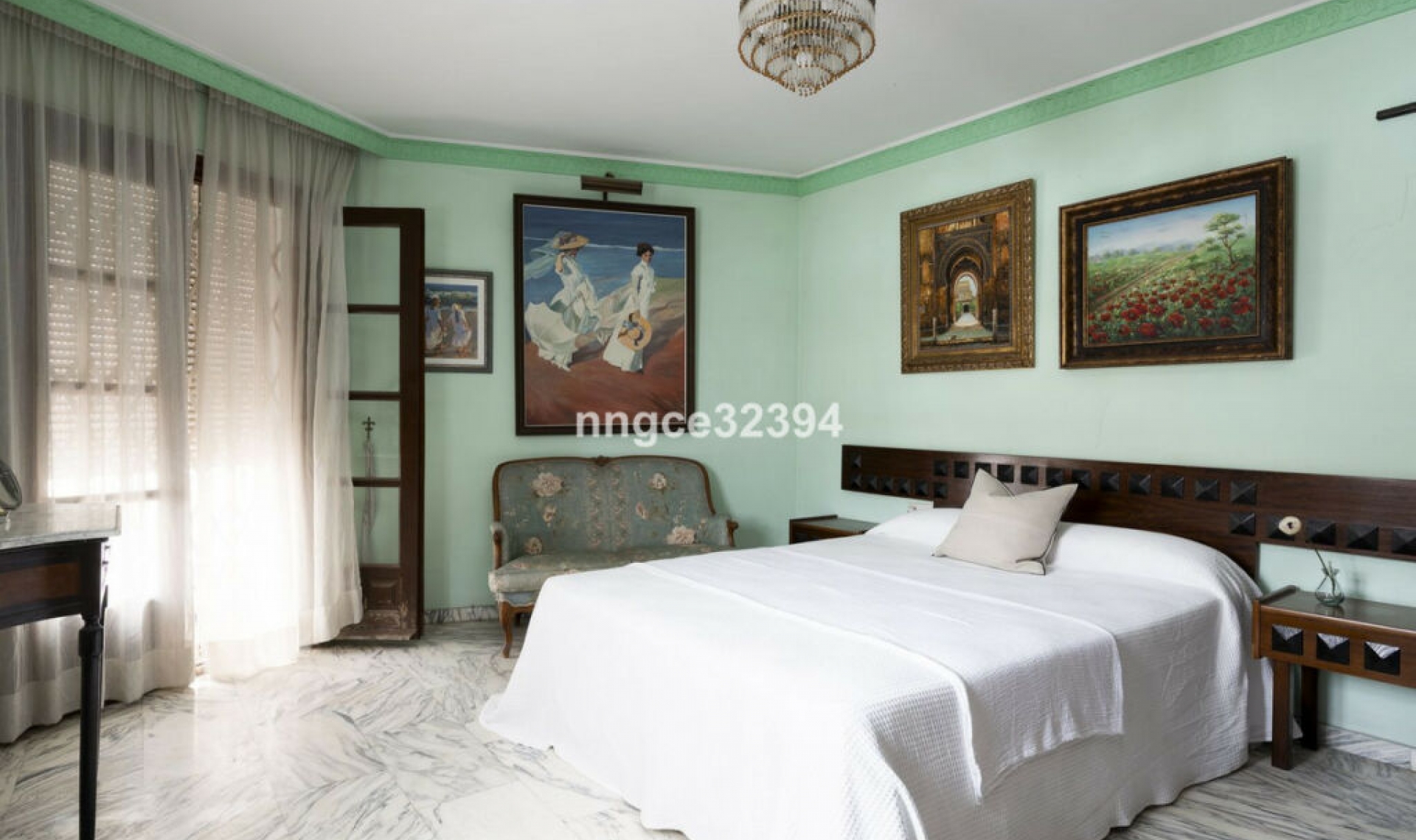 Resale - House -
San Pedro de Alcántara