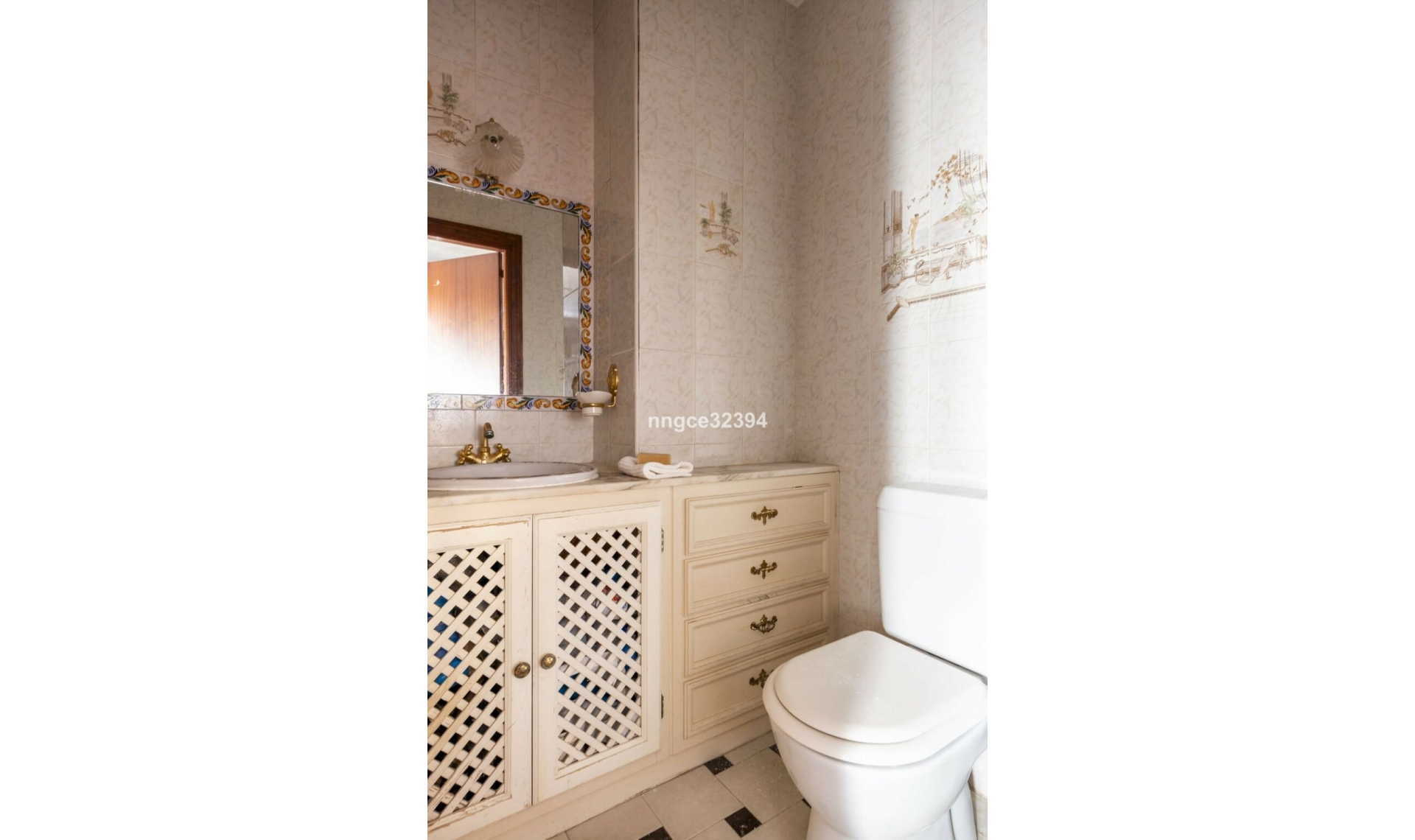 Resale - House -
San Pedro de Alcántara