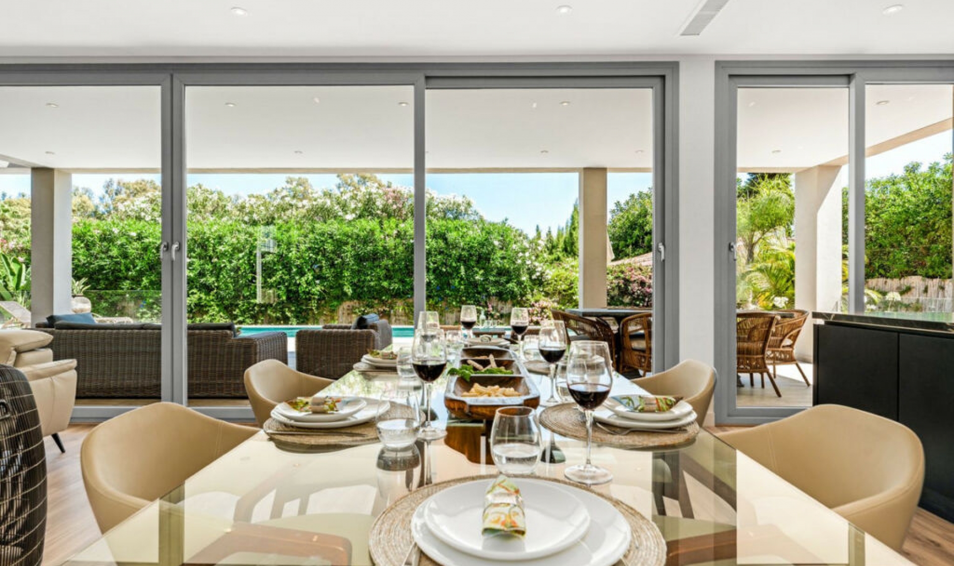 Resale - House -
San Pedro de Alcántara