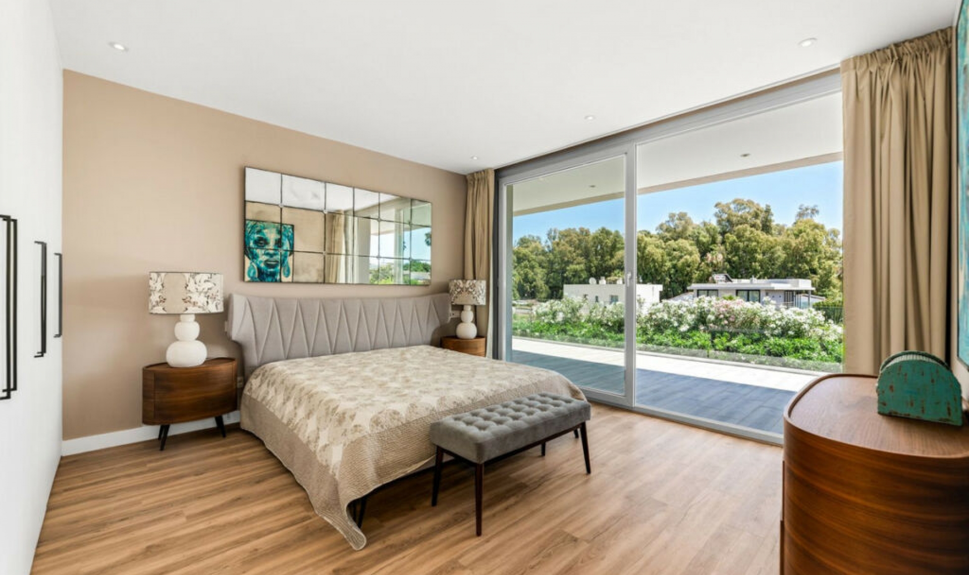 Resale - House -
San Pedro de Alcántara