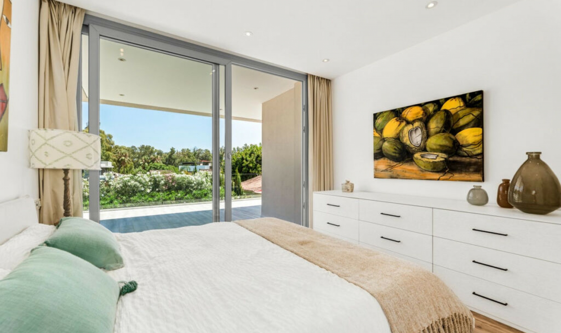 Resale - House -
San Pedro de Alcántara