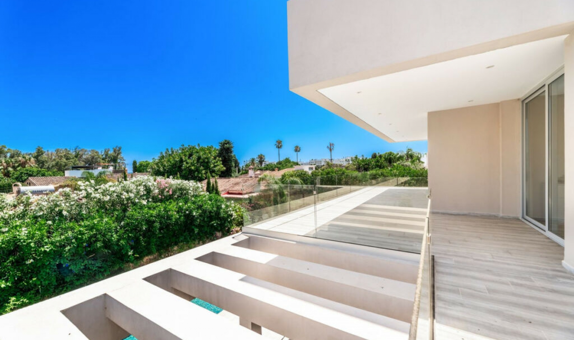 Resale - House -
San Pedro de Alcántara