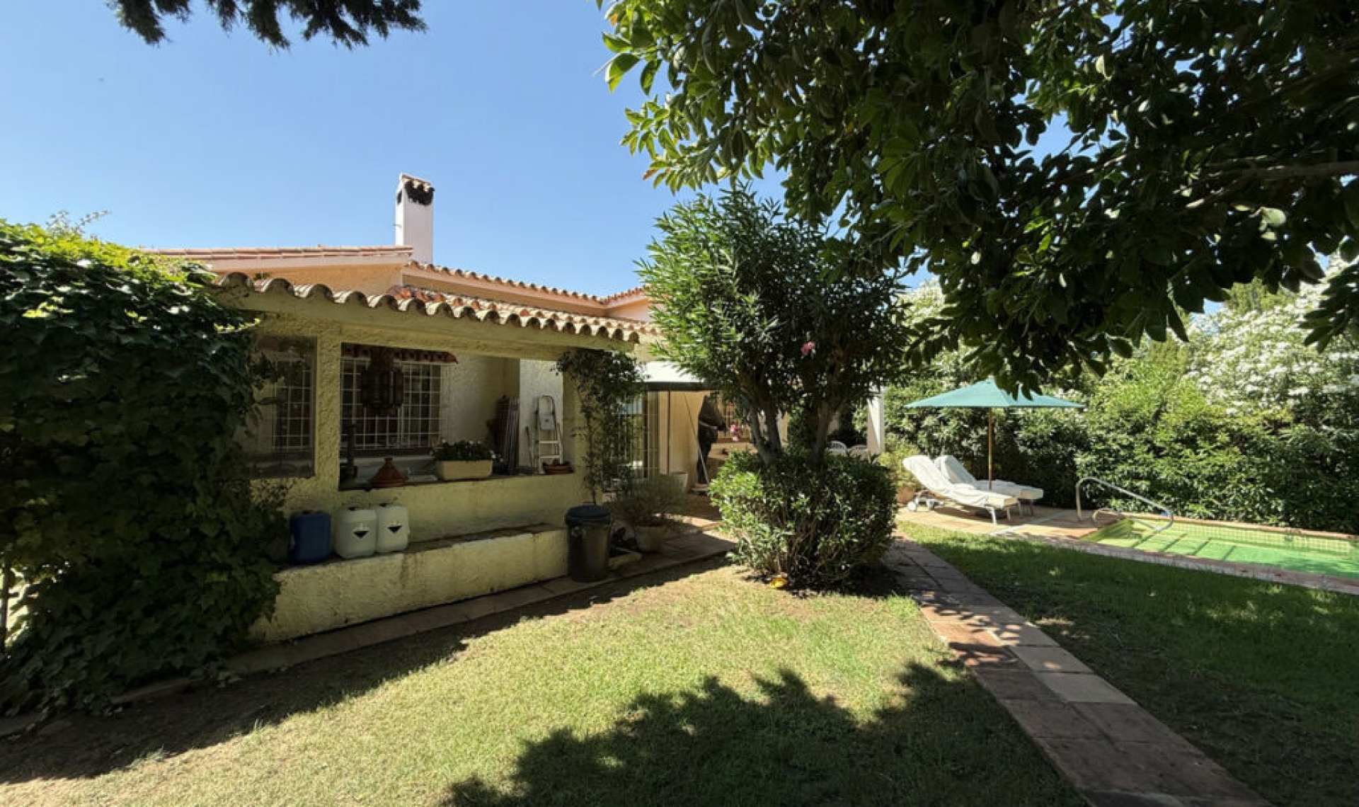 Resale - House -
San Pedro de Alcántara