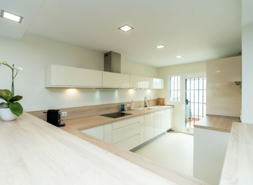 Resale - House -
San Pedro de Alcántara