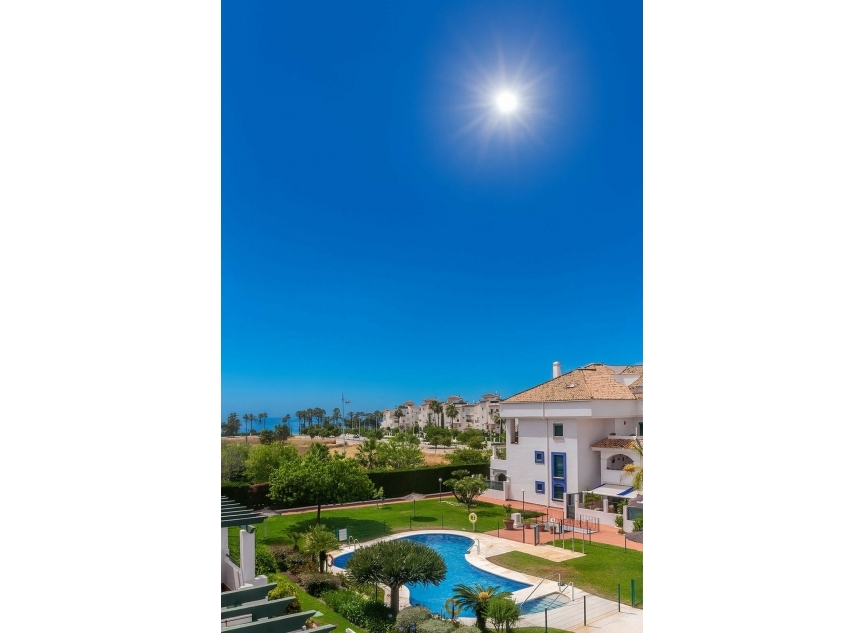 Resale - House -
San Pedro de Alcántara